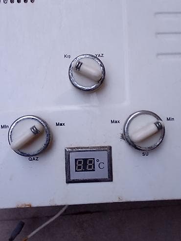 su radiatoru ev ucun: Qazla işləyən su qızdırıcısı (duş/mətbəx üçün) - Üç idarəetmə — 3