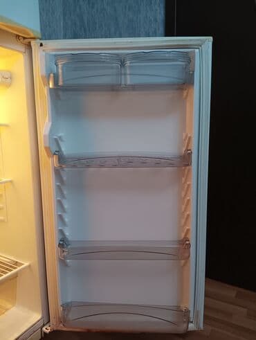 soyuducu anbar satilir: İki qapılı məişət soyuducusu - Yuxarıda ayrıca dondurucu bölməsi — 5