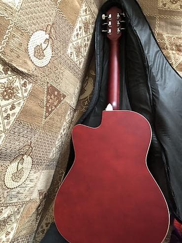 akustik gitara satisi: Akkustik gitar dəsti - Korpus: kəsikli (cutaway) akustik gövdə — 2