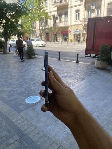 irşad 13: IPhone 13 Pro, 256 GB, Sierra Blue, Zəmanət, Barmaq izi, Simsiz şarj — 5