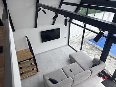 sumqayit evleri: Novxanıda yerləşən müasir dizaynlı A-frame ev günlük kirayə verilir — 5