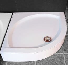 Yüksək keyfiyyətli avropa istehsalı duşaltı poddonlar. fiber akril