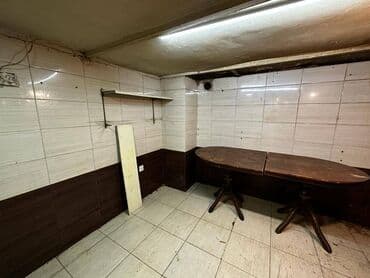 xirdalan restoranlar: Nizami metrosunun yaxınlığında, Qoç ət restoranın yanında 16 mərtəbəli — 12