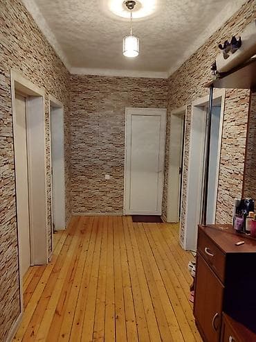 həyət evi: 90 kv. m, 3 otaqlı, Telefon — 6