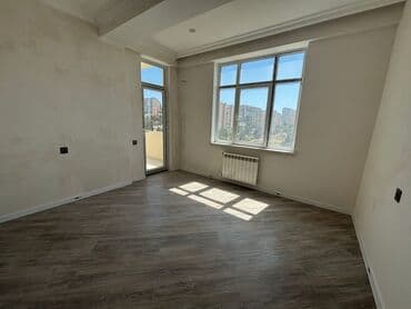 элитные 3 комнатные квартиры: Mənzilin təsviri: - Geniş və işıqlı otaqlar, iri pəncərələr sayəsində — 4