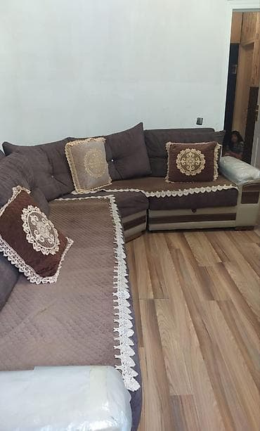 Turkan🌻kod 0818
Kunc divan acilir baza var
👉200 Azn
🏠Unvan Xirdalan — 1