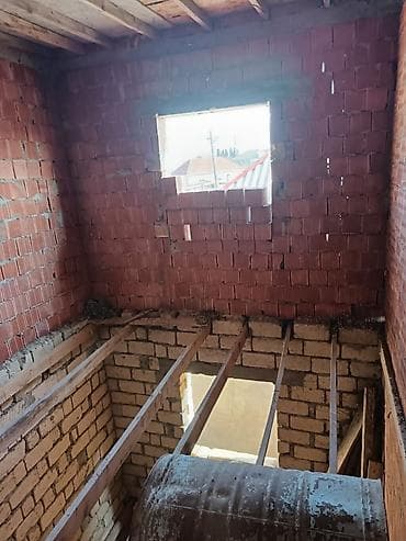gencede satilan heyet evleri 2018: 200 м², 6 комнат, Коммунальные линии не подключены — 2