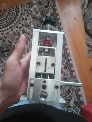 Maye divar kağızları: Kabel soyan — 2