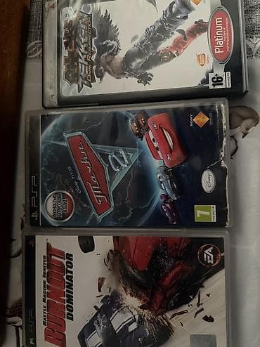 playstation xbox 360: Sony PSP (PlayStation Portable) oyun konsolu – qara rəng. Komplekt: - — 3