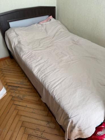 Təknəfərlik çarpayı, Matras ilə, Siyirməsiz