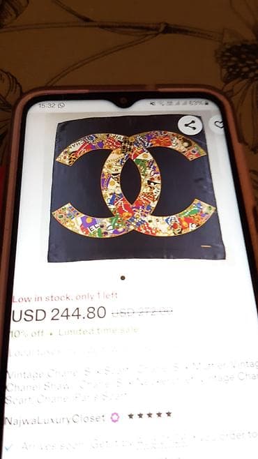 baş: CHANEL Coco Mark 100% silk, Квадратный больших размеров шаль — 5