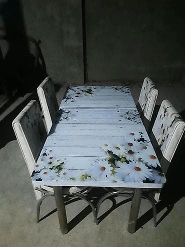 Mətbəx üçün, İşlənmiş, Kvadrat masa, 4 stul lalafo.az -da Mətbəx üçün, İşlənmiş, Kvadrat masa, 4 stul