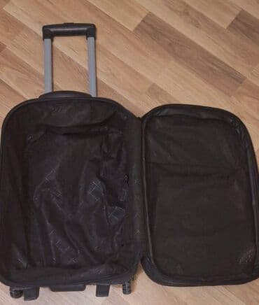 Opel: Türkiyə Təkərli səyahət çamadanı - Rəng: tünd göy - Material: möhkəm — 1