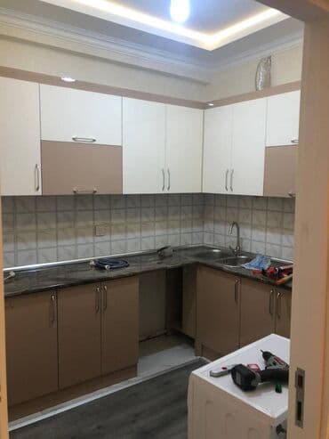 квартиры на ази асланова: Əhmədli metrosunun yaxınlığında yerləşən ümumi sahəsi 80 kv,m olan,2 — 4