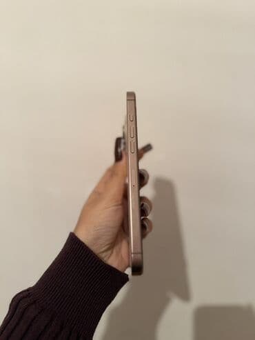 ТВ и видео: IPhone 16 Pro Max, Золотой, Беспроводная зарядка — 3