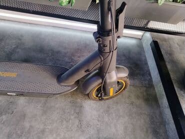 скутер купить: İşlənmiş Elektrik samokat 10", 501 - 750 Vt, 16 - 25 km/s, Ödənişli çatdırılma — 3