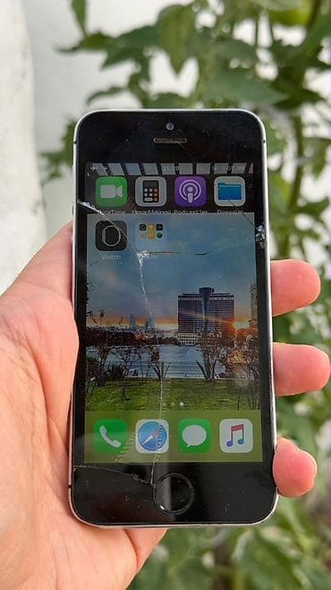 hdmi kabel iphone: IPhone 5s, Gümüşü, Qırıq — 2