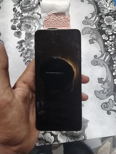 Motorola Edge 40 Neo, 256 GB, rəng - Yaşıl, Qırıq lalafo.az -da Motorola Edge 40 Neo, 256 GB, rəng - Yaşıl, Qırıq