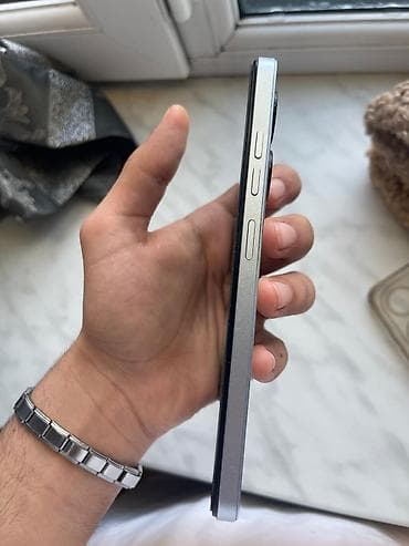 iphone x 32 gb: IPhone 17, Gümüşü — 4