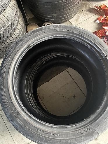 traktor təkər: Şin Bridgestone 275 / 40 / R 20 — 1