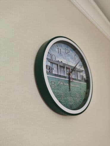 saat şəkilləri: Divar saatları, Saniyə əqrəbi — 1