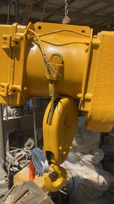 şüşə qaldırıcı: 3.2 ton saver isdesali 3.t yük qaldirir Digər tonajda var Savet və — 1