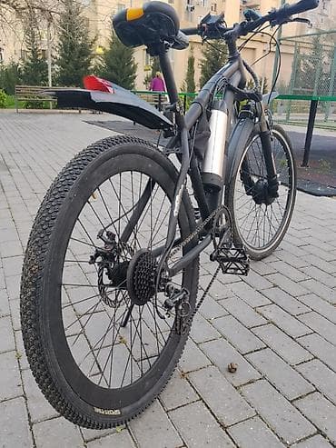 matorlu vesebet: Yüngül və gənayətçil eləktrik velosipeddir. Mühərrik 350 watt — 7