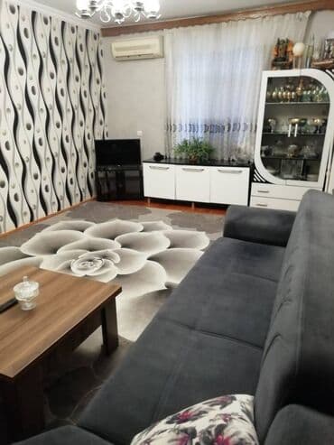 4 otaqlı ev çertyojları: Bakı, 3 otaqlı, Köhnə tikili, m. Qara Qarayev, 70 kv. m — 1