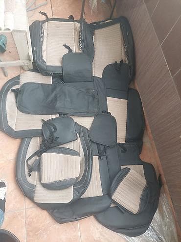 maşın oturacaqları: 📢Salam az işlənib və komplektdi.Maşını satdım diyənə lazımım deyil — 1