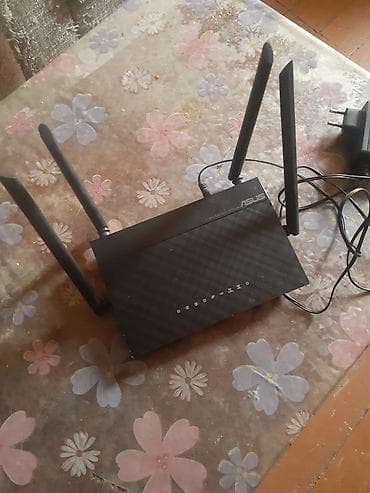 ASUS simsiz Wi‑Fi router - 4 ədəd xarici anten: siqnalın daha sabit