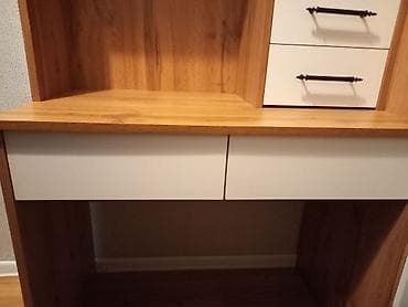 usaq stolu: Oğlan və qız üçün, İşlənmiş, Siyirməli, Yazı masası, Stulsuz — 3