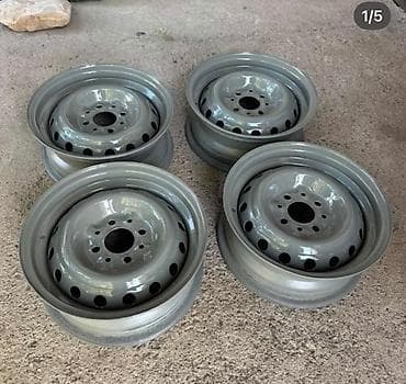4 bolt teker: R 13 diskler lada vaz samara,Barter 015 ij diskiyle eyrisi cati — 1