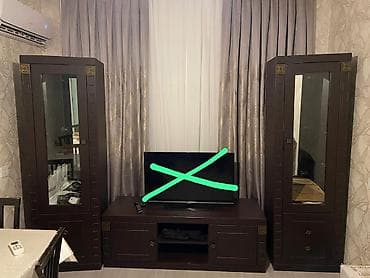 muellimler gunu: 2 eded Pinal +tv stend Bu gun evden tecili cixmalidi Qiymet hamsi 50 — 1