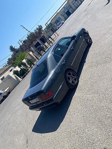03 masin: Mercedes-Benz E 230: 2.3 l | Sedan — 8