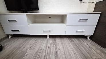 Ağ rəngli TV stendi / media konsolu - Minimalist dizayn, parlaq səth lalafo.az -da Ağ rəngli TV stendi / media konsolu - Minimalist dizayn, parlaq səth
