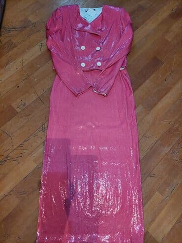 Alt paltarı: Parlaq çəhrayı iki hissəli dəst – paltar və qısa jaket - Brend: DABLY — 3