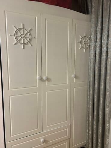 paltar refi: Uşaq/yeniyetmə otağı üçün dekorativ ağ qarderob şkafı - Klassik ağ — 2