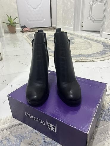 Qadın ayaqqabıları: Ölçü: 37, rəng - Qara, Yeni — 2