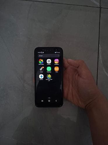 Samsung Galaxy J6, 32 GB, rəng - Qara, Sensor, Barmaq izi, Face ID — 2