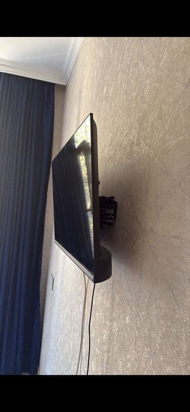 İşlənmiş Televizor Toshiba LCD 82" HD (1366x768), Ünvandan götürmə