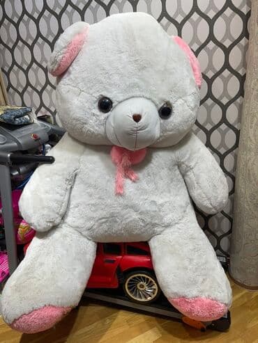 goy qurşağı: Uşaq oyuncaqları dəsti Tərkib: - Böyük yumşaq dovşan oyuncağı: ağ — 16