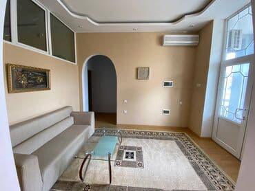 obyek: Əhmədlidə ukraina meydanı tərəfdə yerləşən ümumi sahəsi 130 kv,m olan — 12