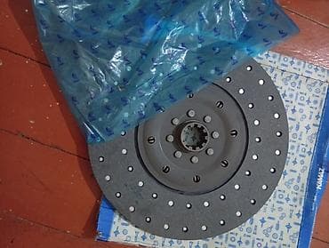 range rover farasi: . 1 edədi qiymət 45 AZN Məhsul: KAMAZ üçün orijinal ehtiyat hissə — 1