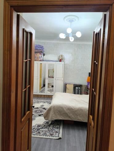 elmlerde ev: Badamdar qəs. 3 otaqlı, 85 kv. m, Kredit yoxdur, Orta təmir — 9