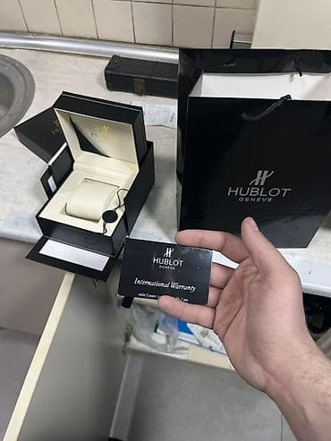 Hublot mexaniki qol saatı satılır 1aydır alınıb yeni kimidir 3-4 defe — 2