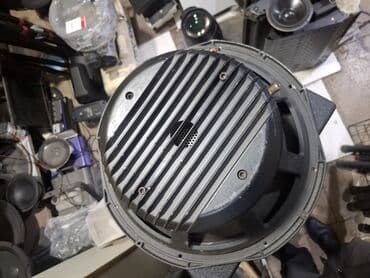 Усилители: Колонка, Тип - Сабвуфер, цвет - Черный — 8