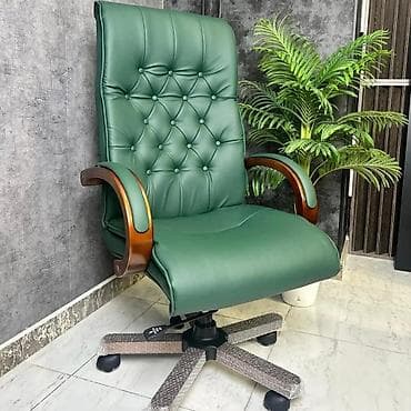 mebel satilir: Yeni, Təkərli, Qolları tənzimlənir, Dəri — 10