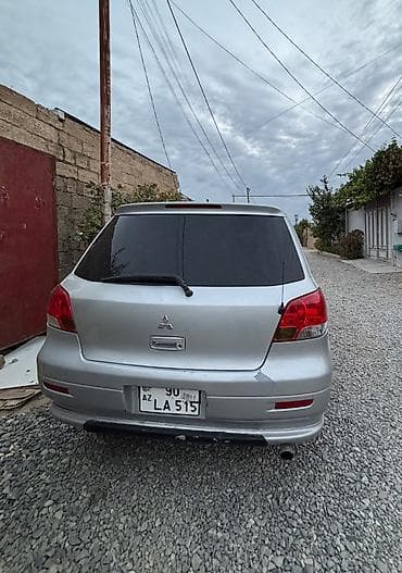 astra g stop: Mitsubishi Airtrek: 2 l | 2002 il 30000 km Ofrouder/SUV — 1