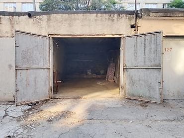 9cu mikrorayon: 9-cu Mikrorayonda, yol kənarında yerləşən daş qaraj icarəyə verilir — 1