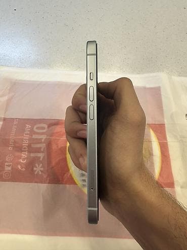 kamera wi fi: IPhone 15, 128 GB, Blue Titanium, Face ID — 4